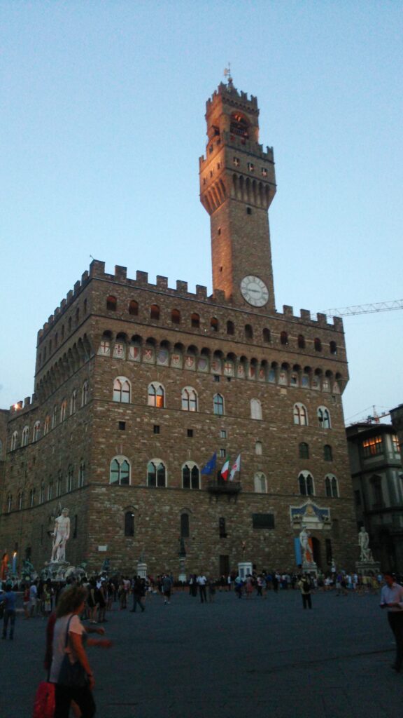 イタリア
フィレンツェ
ヴェッキオ宮殿