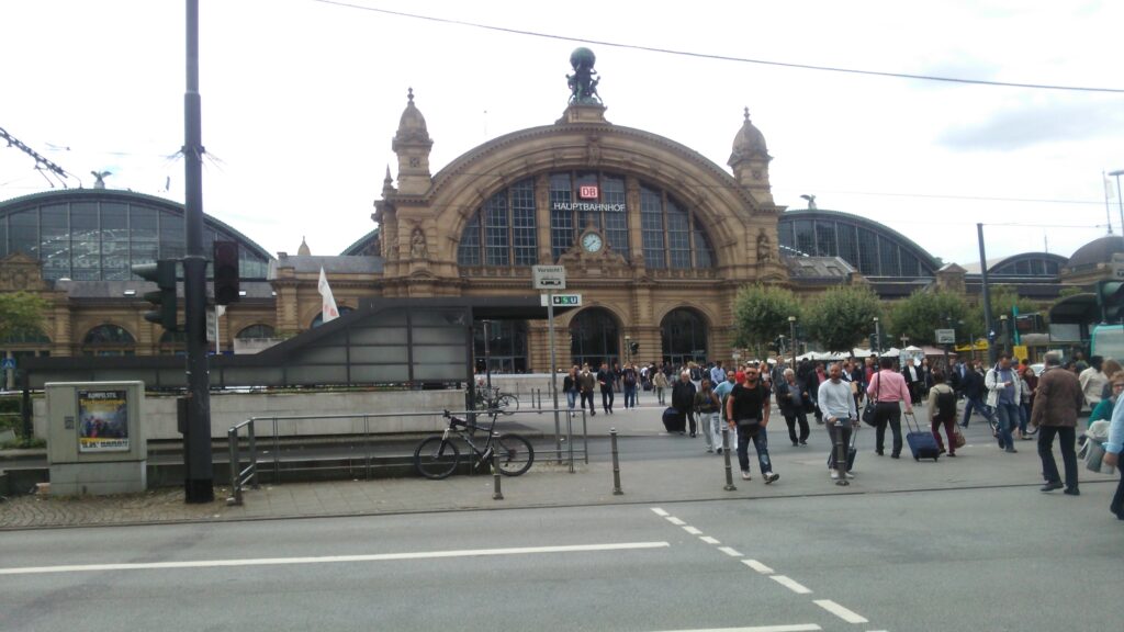 ドイツ
フランクフルト
フランクフルト中央駅