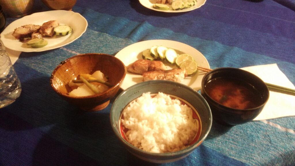 モロッコ
トドラ峡谷
日本食