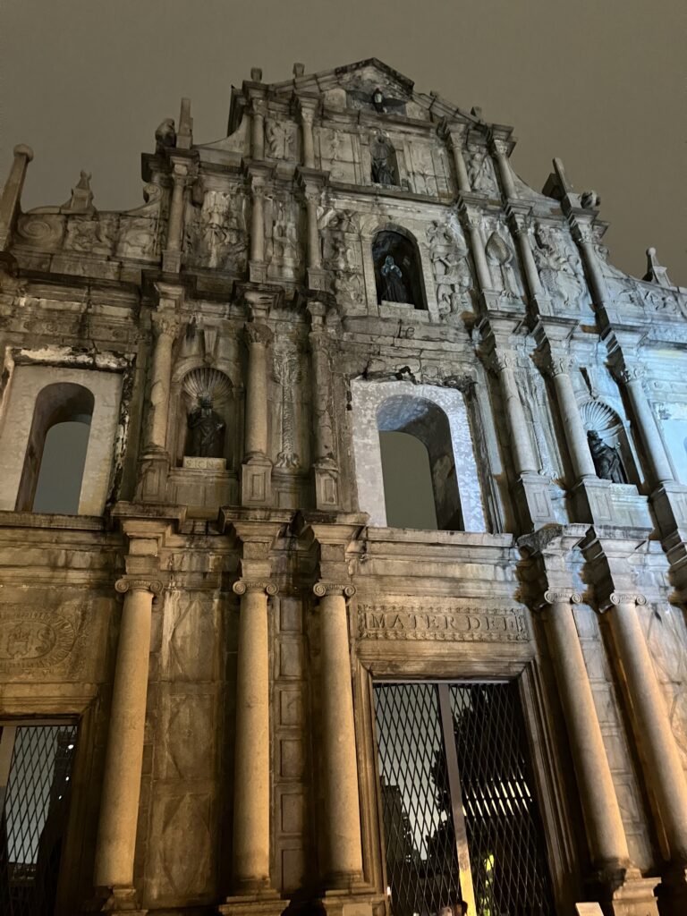 マカオ
マカオ歴史地区
聖ポール天主堂跡
ファザード
夜