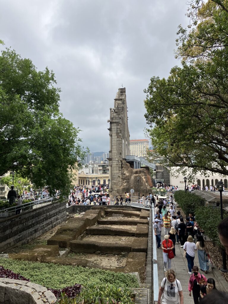 マカオ
マカオ歴史地区
聖ポール天主堂跡
ファザード