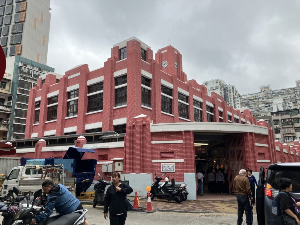 マカオ
紅街市
Red Market
