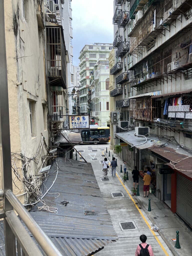 マカオ
市内
街並み
路地