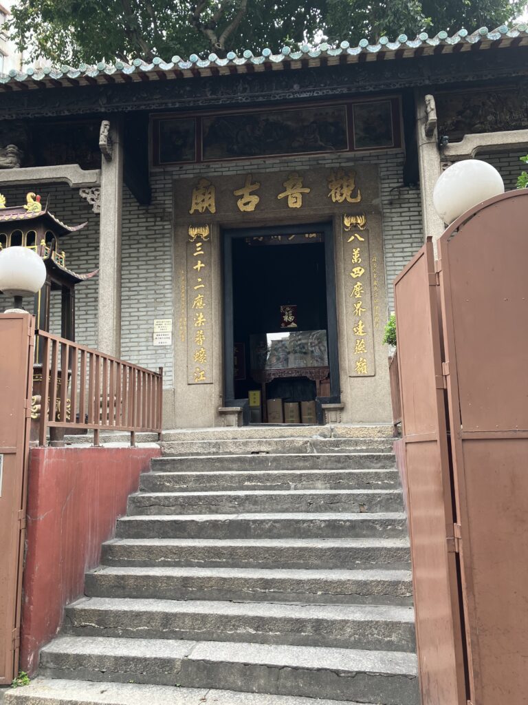 マカオ市内
廟
お寺

