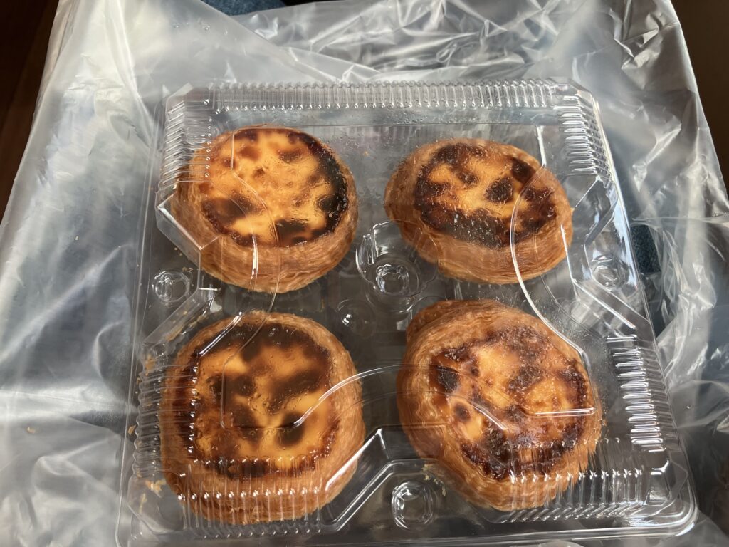 珠海
拱北口岸
地下街
エッグタルト