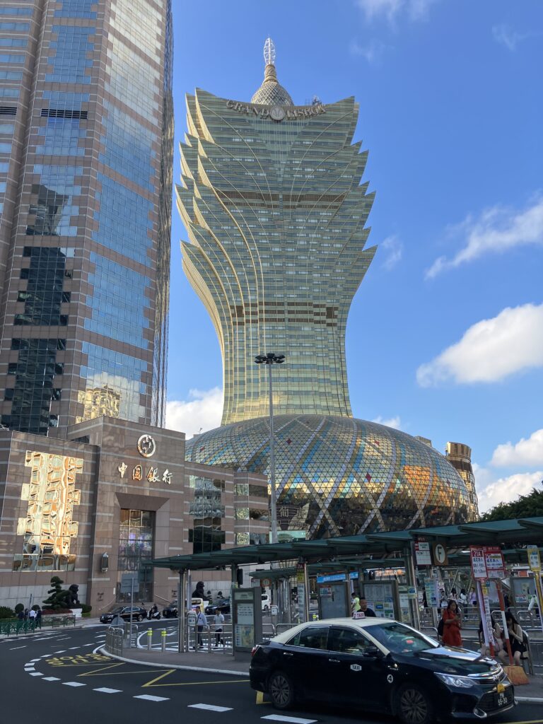 マカオ
グランド・リスボア・ホテル
カジノ・リスボア