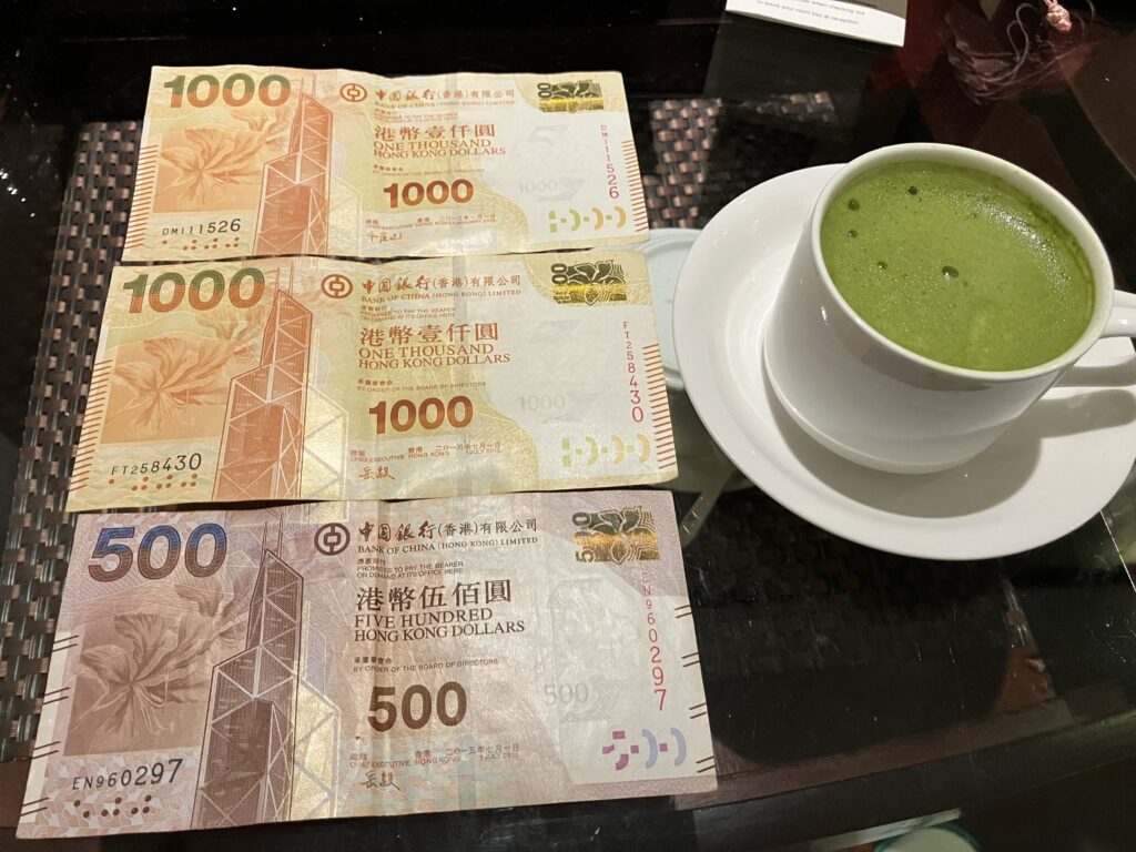 マカオ
ホテル
カジノ
収益
大勝利
祝杯