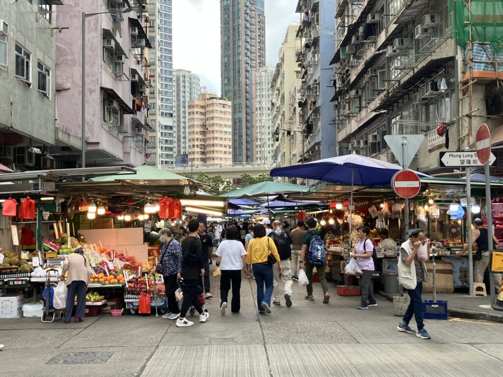香港
筲箕灣
青空市