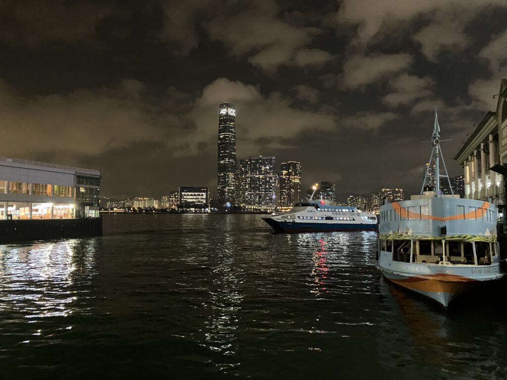 香港
スターフェリー
ビクトリア・ハーバー
夜景